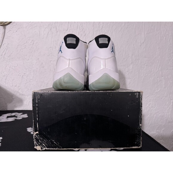 US 12 - Nike Air Jordan 11 Retro High OG Legend Blue / Colombia - 378037-117 - Picture 6 of 12